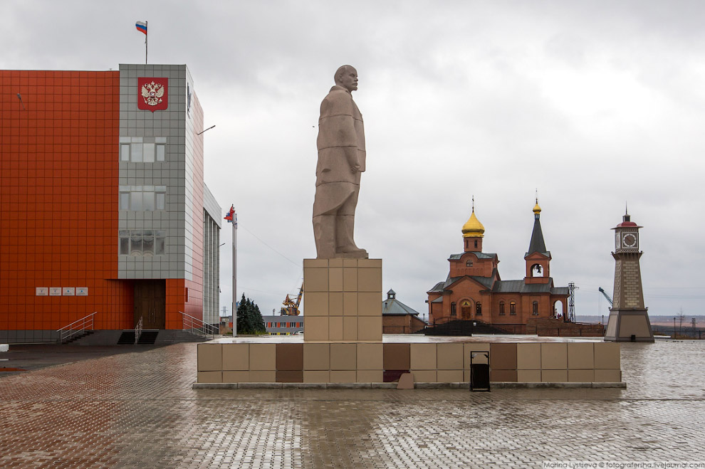 Город, построенный на вечной мерзлоте Город, построенный на вечной мерзлоте