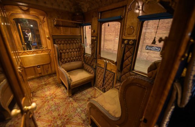 Нынешним VIP-купе далеко до вагонов королевского поезда 1869 года