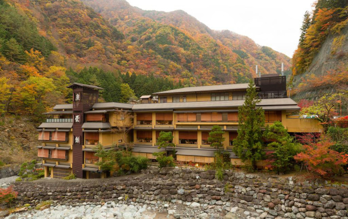 Nishiyama Onsen Keiunkan: самый старый отель в мире