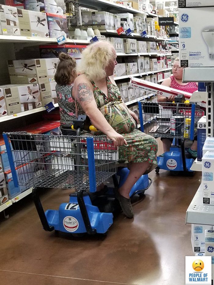 Экстравагантные покупатели Walmart
