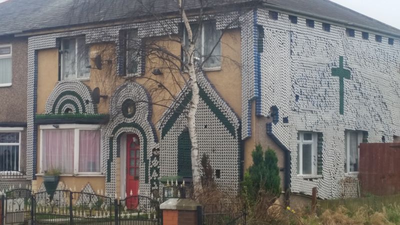 Декорирование дома пивными банками