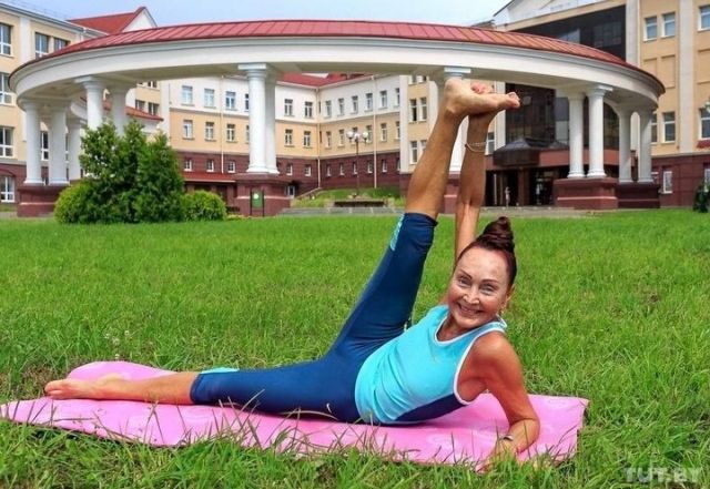 Как вы думаете, сколько лет этой женщине?