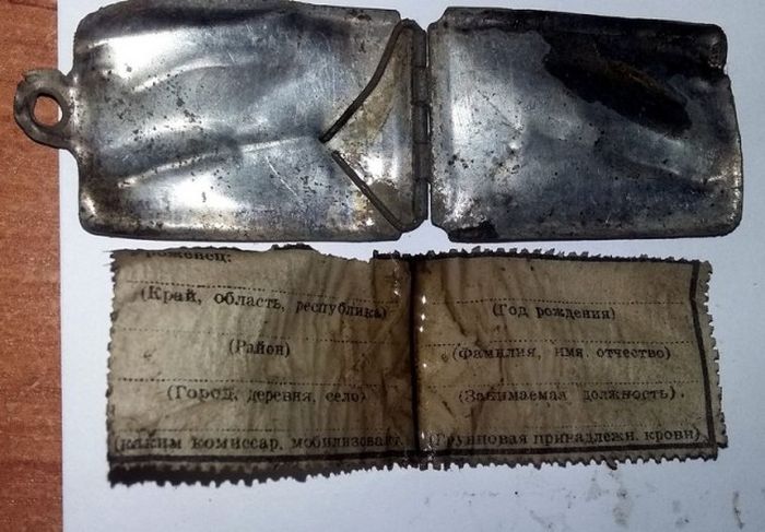 В болотах Новгородской области обнаружили останки двух членов экипажа советского бомбардировщика ДБ-3