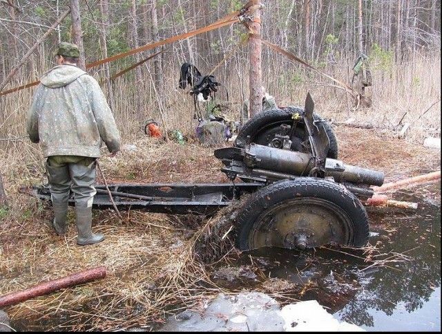 Эстонские поисковики обнаружили прекрасно сохранившуюся полковую пушку образца 1927 года
