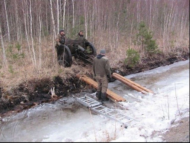 Эстонские поисковики обнаружили прекрасно сохранившуюся полковую пушку образца 1927 года