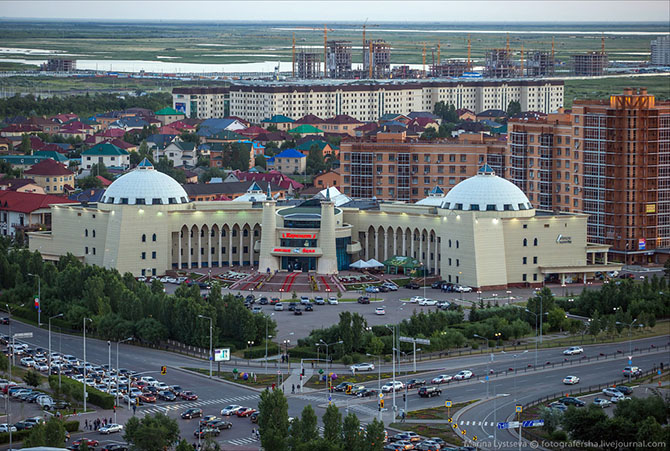 Вечерняя Астана с высоты