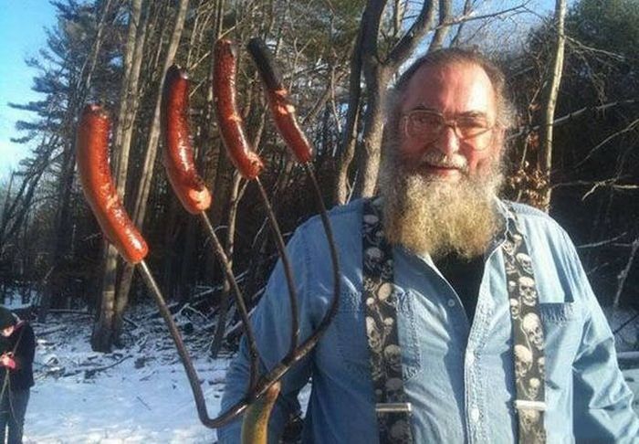 Мужчины веселятся
