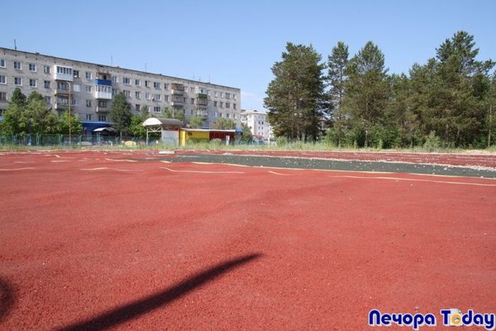 Школьный стадион за 5 млн рублей