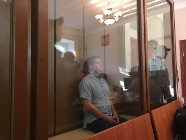 В школы Оренбурга завезли новые дневники к 1 сентября