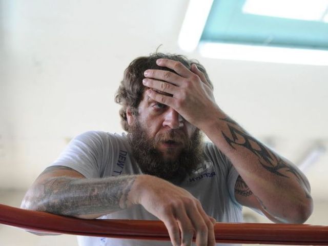 Федор Емельяненко ответил открытым письмом на критику со стороны младшего брата Александра Федор Емельяненко ответил открытым письмом на критику со стороны младшего брата Александра