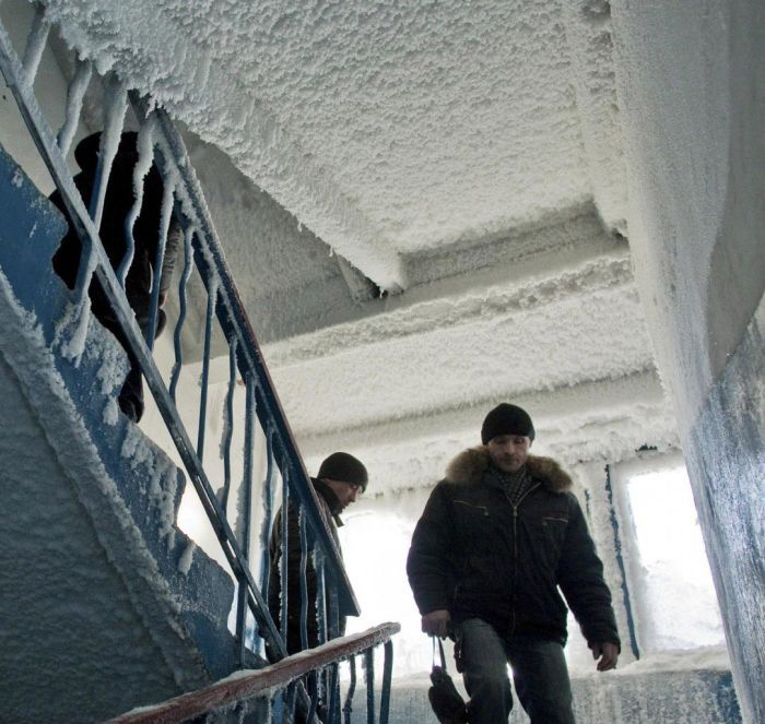 В жилом доме в -59 (6 фото)