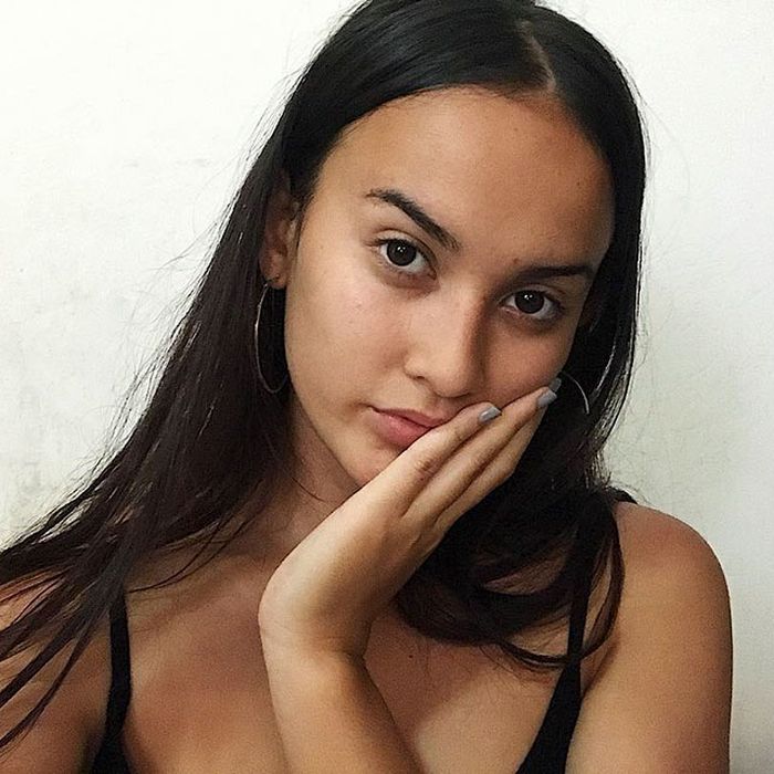 Милые девушки