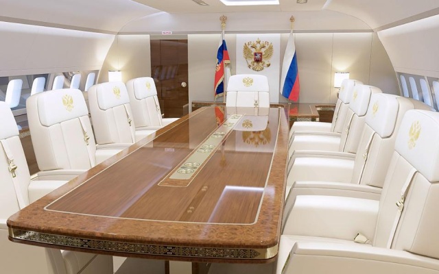 Владимир Путин исполнил желание тяжело больного подростка, который хотел снять сюжет про борт №1