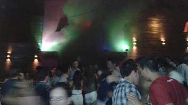 Пожар в ночном клубе Бразилии унес жизни 245 человек (13 фото)