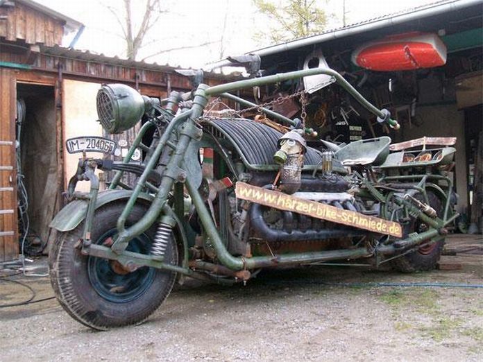 Самый большой мотоцикл (6 фото)