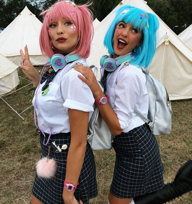 Блестки, японские школьницы и будка для поцелуев 48-часовой Secret Garden Festival