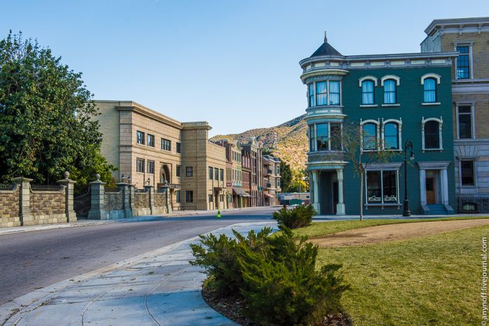 Места киносъемок в парке Universal Studios Hollywood Места киносъемок в парке Universal Studios Hollywood