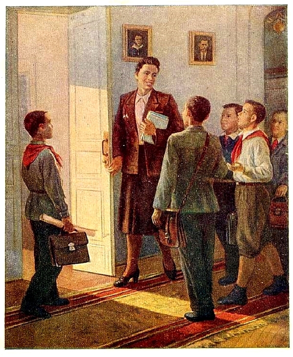 История школьной формы в России