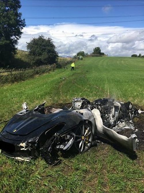 Британец уничтожил суперкар Ferrari 430 Scuderia спустя час после покупки