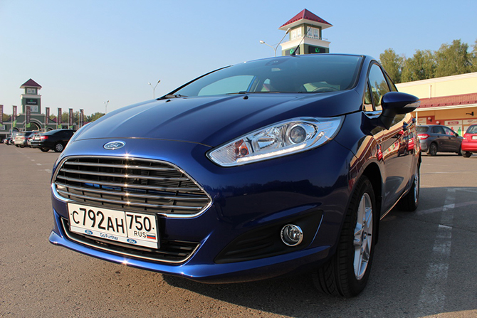 Пробуем седан Ford Fiesta 2015 «на вкус» Пробуем седан Ford Fiesta 2015 «на вкус»