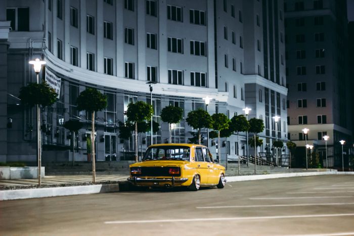 Уникальный автомобиль Lada 1500 с пневматической подвеской