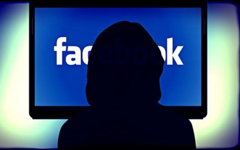 Бывшая модератор Facebook судится с компанией за то, что получила расстройство психики на работе
