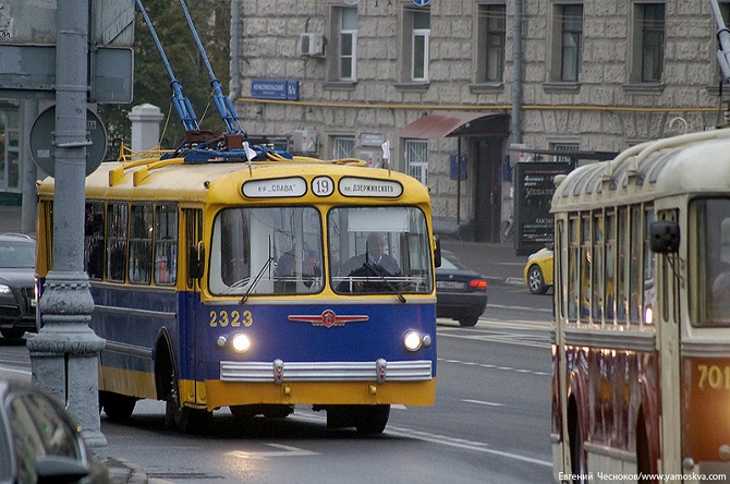 Парад ретро-троллейбусов в Москве Парад ретро-троллейбусов в Москве
