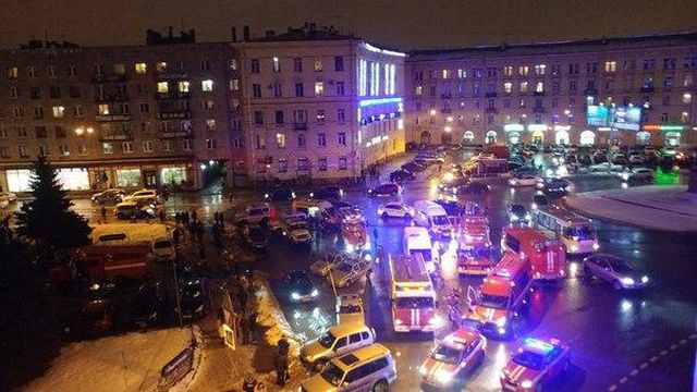 Взрыв в супермаркете в Санкт-Петербурге