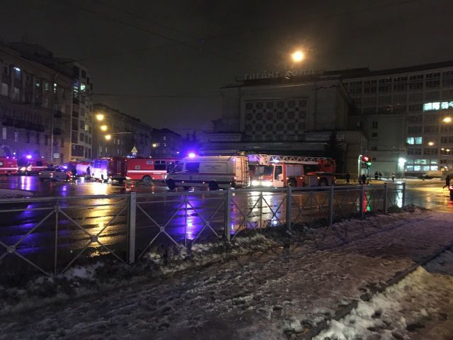 Взрыв в супермаркете в Санкт-Петербурге