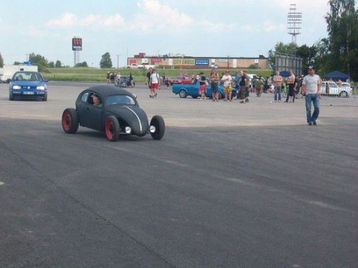 Подарил машину сыну