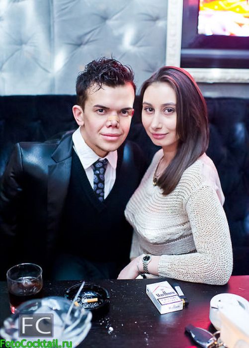 Люди из наших ночных клубов (48 фото)