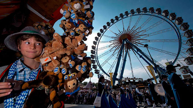 Лучшие фотографии Октоберфест 2012 (34 фото) Лучшие фотографии Октоберфест 2012 (34 фото)