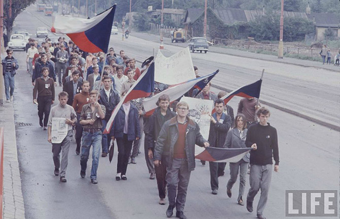 Взгляд на вторжение в Чехословакию 45 лет спустя