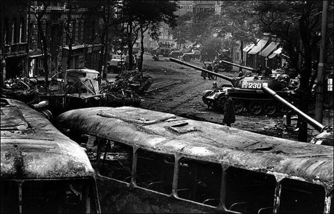 Взгляд на вторжение в Чехословакию 45 лет спустя