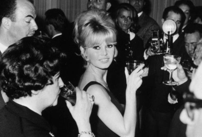 Брижит Бардо: одной из самых красивых актрис французского кино исполнилось 83 года Брижит Бардо: одной из самых красивых актрис французского кино исполнилось 83 года