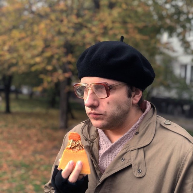 Костюм на Хэллоуин в стиле фильма "Брат"