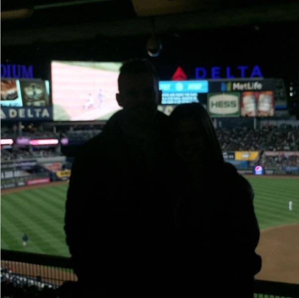 Не просите незнакомцев вас сфотографировать