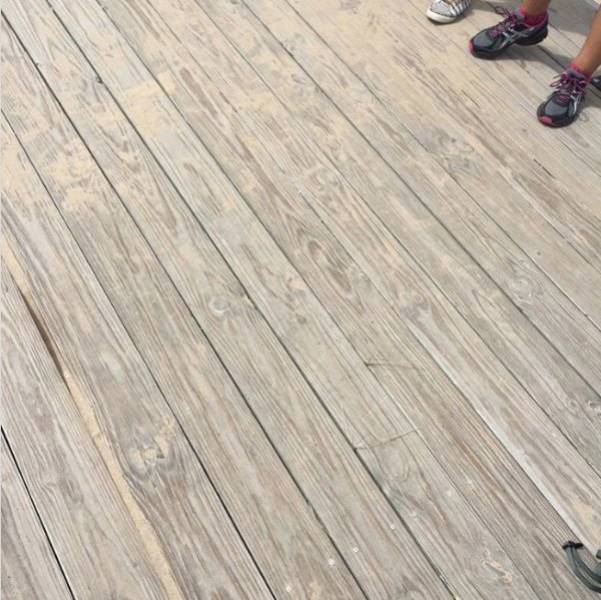 Не просите незнакомцев вас сфотографировать