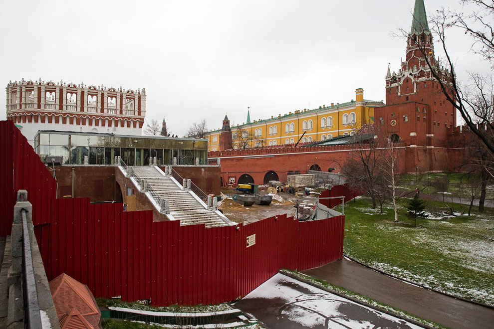 Москва. Александровский сад сегодня Москва. Александровский сад сегодня