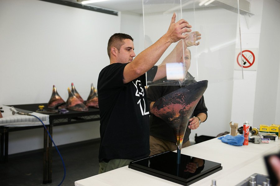 Лети, лети, лепесток!