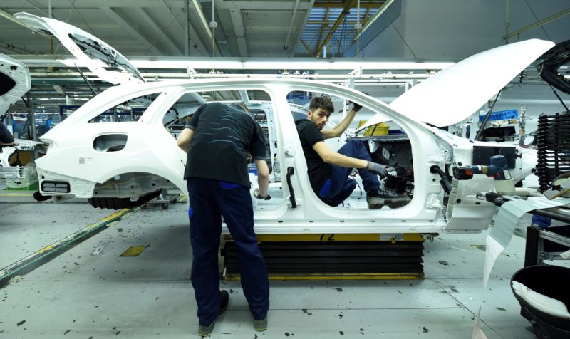 Экскурсия на фабрику Mercedes-Benz в Германии