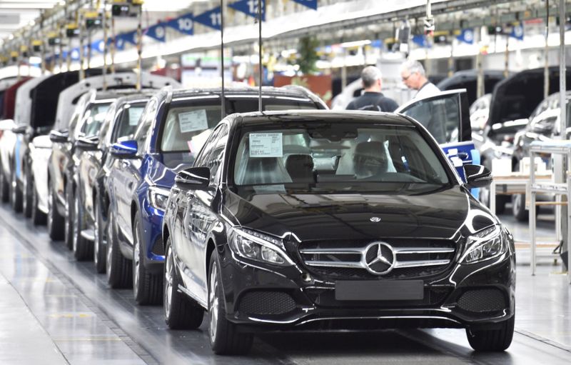 Экскурсия на фабрику Mercedes-Benz в Германии