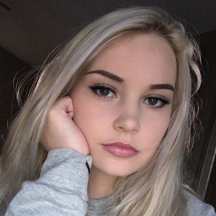 Милые и прекрасные девушки
