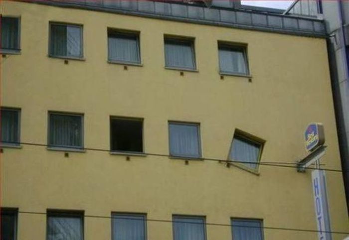 Когда работу выполняют некомпетентные мастера