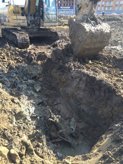 Под Санкт-Петербургом найден сбитый самолет Миг-3 и останки летчика