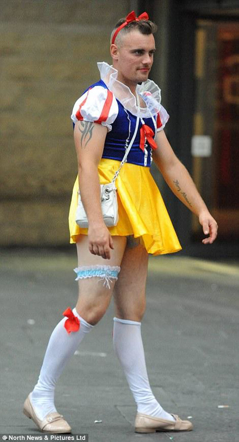 Виски, пиво, пабы - как Англия готовилась к банковским каникулами