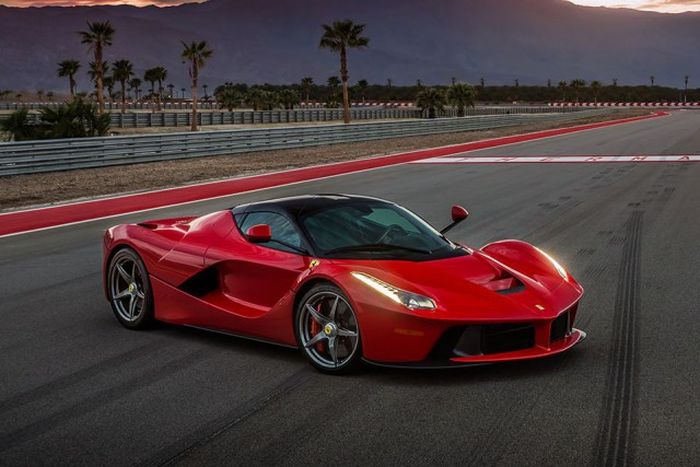Расход топлива самых быстрых автомобилей