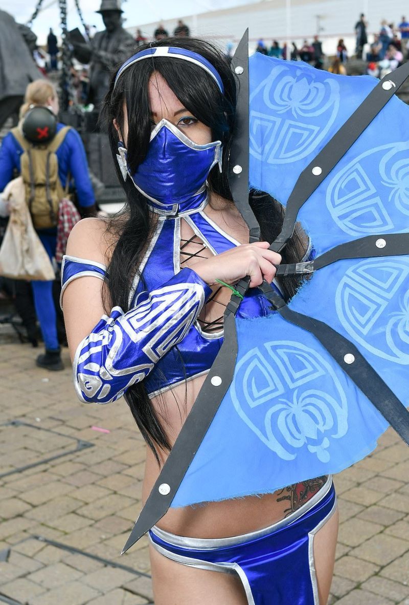 На лондонский Comic Con съехались тысячи косплееров