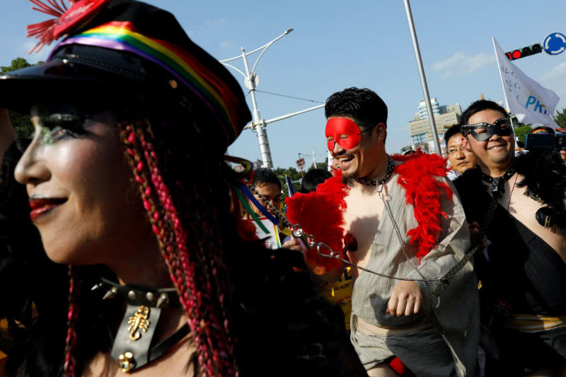 Крупнейший в Азии гей-парад прошел в столице Тайваня