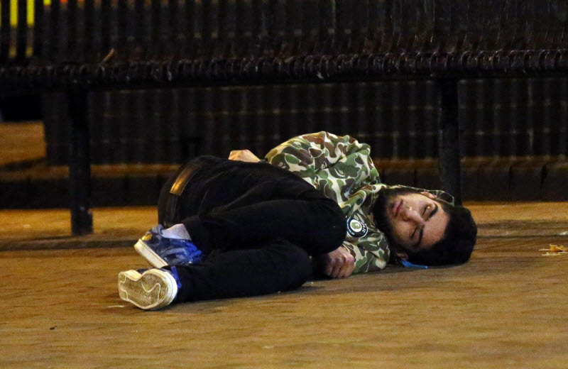 Британская молодежь заранее начала отмечать Хэллоуин